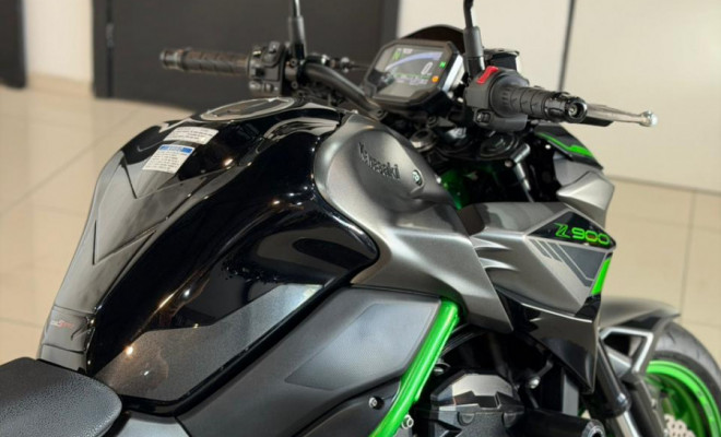 KAWASAKI Z 900 2023 Gasolina-10