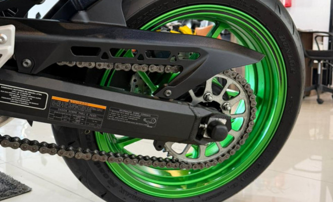 KAWASAKI Z 900 2023 Gasolina-9