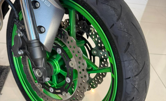 KAWASAKI Z 900 2023 Gasolina-8