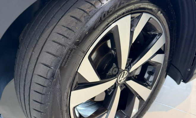 VW - VolksWagen Nivus Highline 1.0 200 TSI Flex Aut. 2024 Flex-13