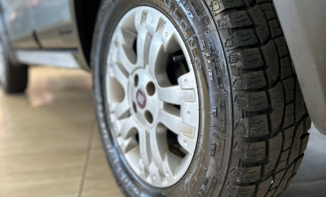 Fiat Palio Week. Adv/Adv TRYON 1.8 mpi Flex 2012 Gasolina-8