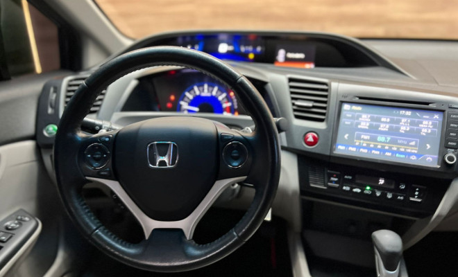 Honda Civic Sedan LXR 2.0 Flexone 16V Aut. 4p 2015 Flex-6