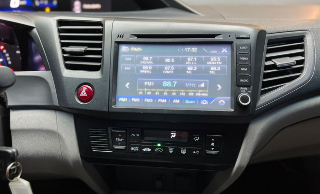 Honda Civic Sedan LXR 2.0 Flexone 16V Aut. 4p 2015 Flex-8