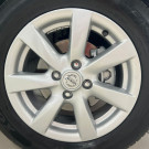 Nissan VERSA SL 1.6 16V Flex Fuel 4p Mec. 2014 Flex-11