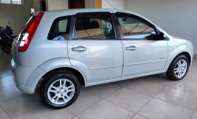 Ford Fiesta 1.6 8V Flex/Class 1.6 8V Flex 5p 2010 Flex-1