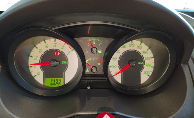 Ford Fiesta 1.6 8V Flex/Class 1.6 8V Flex 5p 2010 Flex-13