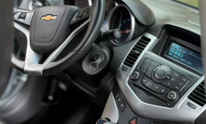 GM - Chevrolet CRUZE LT 1.8 16V FlexPower 4p Aut. 2013 Flex-22