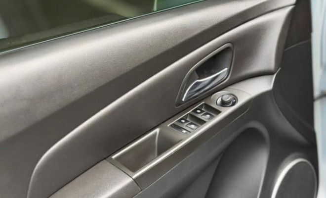 GM - Chevrolet CRUZE LT 1.8 16V FlexPower 4p Aut. 2013 Flex-16