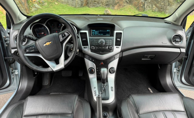 GM - Chevrolet CRUZE LT 1.8 16V FlexPower 4p Aut. 2013 Flex-17