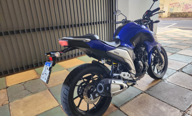 YAMAHA FZ25 250 FAZER FLEX 2023 Flex-1