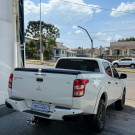 Mitsubishi L200 Tri. Outd. GLX 2.4 CD 4x4 Die. Mec. 2023 Diesel-5