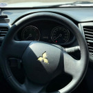 Mitsubishi L200 Tri. Outd. GLX 2.4 CD 4x4 Die. Mec. 2023 Diesel-7