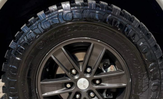 Mitsubishi L200 Tri. Outd. GLX 2.4 CD 4x4 Die. Mec. 2023 Diesel-10