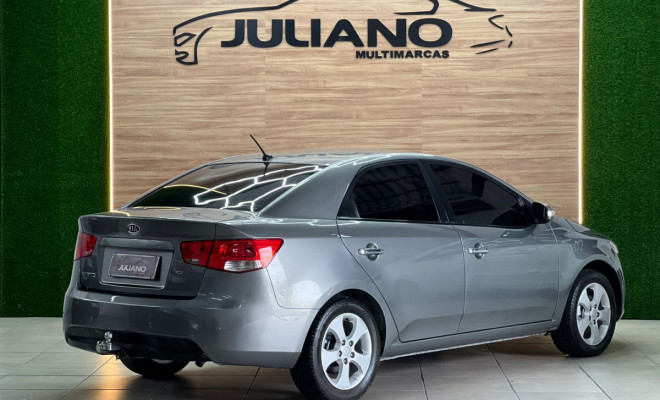 Kia Motors Cerato 1.6 16V Mec. 2011 Gasolina-1