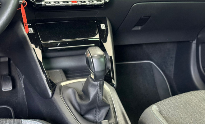 Peugeot 208 Style 1.0 Flex 6V 5p Mec. 2024 Flex-9