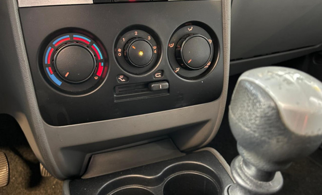 Fiat Idea Essence 1.6 16v Flex 2013-9