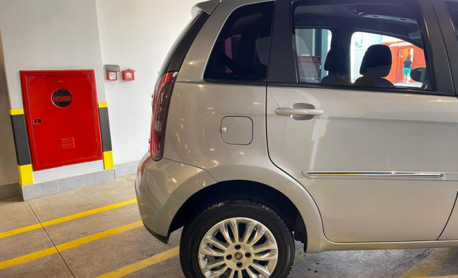 Fiat Idea Essence 1.6 16v Flex 2013-4