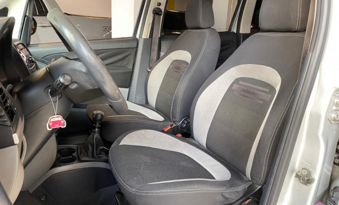 Fiat Idea Essence 1.6 16v Flex 2013-10