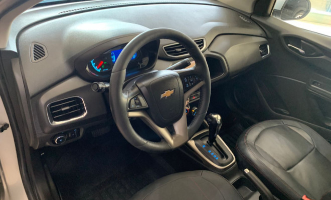 GM - Chevrolet ONIX HATCH LTZ 1.4 8V FlexPower 5p Aut. 2016 Flex-8