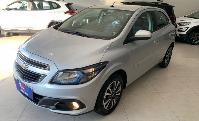 GM - Chevrolet ONIX HATCH LTZ 1.4 8V FlexPower 5p Aut. 2016 Flex