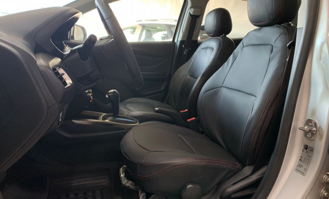 GM - Chevrolet ONIX HATCH LTZ 1.4 8V FlexPower 5p Aut. 2016 Flex-9