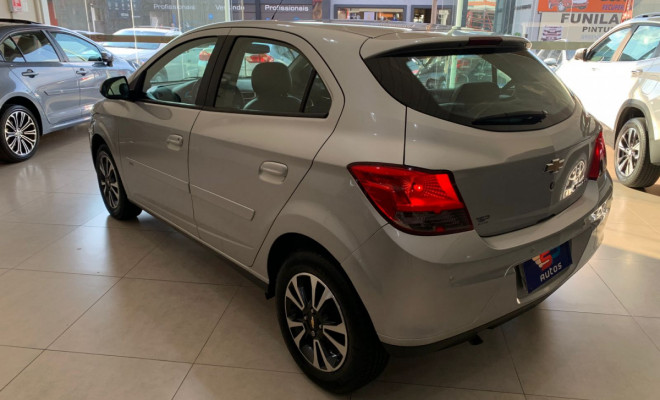 GM - Chevrolet ONIX HATCH LTZ 1.4 8V FlexPower 5p Aut. 2016 Flex-3