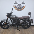 Royal Enfield Classic 350 Dark 2025 Gasolina-3