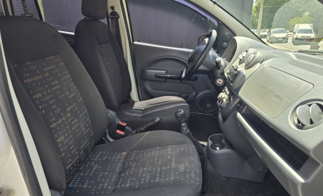 Fiat UNO VIVACE/RUA 1.0 EVO Fire Flex 8V 5p 2016 Flex-8