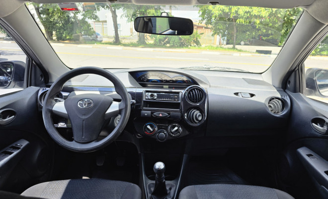 Toyota ETIOS X 1.3 Flex 16V 5p Mec. 2014 Flex-7