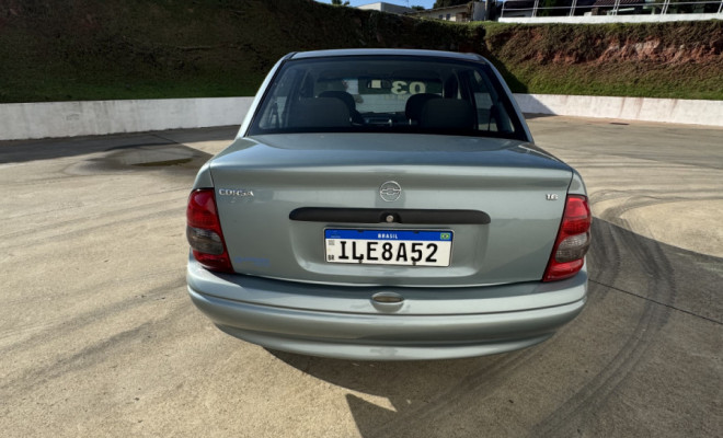 GM - Chevrolet Corsa Pick-Up Sport 1.6 MPFI 2003 Gasolina-1