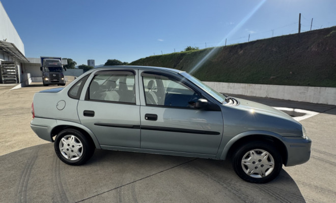 GM - Chevrolet Corsa Pick-Up Sport 1.6 MPFI 2003 Gasolina-0