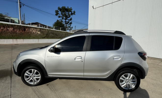 Renault SANDERO STEPWAY Flex 1.6 16V 5p 2020 Flex-2