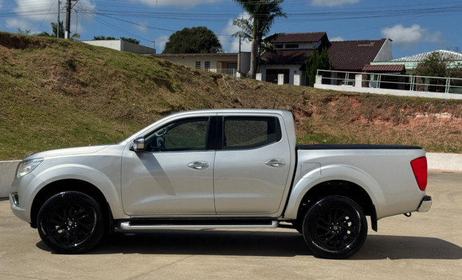 Frontier XE CD 4x4 2.3 Aut. Diesel 2020 | A força que você procura está aqui-12