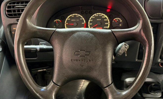 GM - Chevrolet S10 Blazer Advant. 2.4/2.4 MPFI F.Power 2005 Flex-5