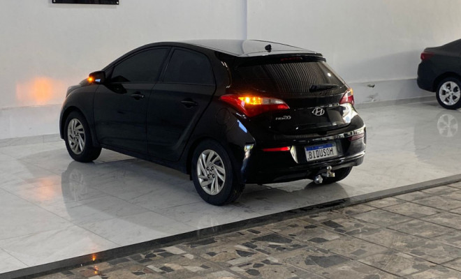 Hyundai HB20 C.Style/C.Plus 1.6 Flex 16V Aut. 2016 Flex-16