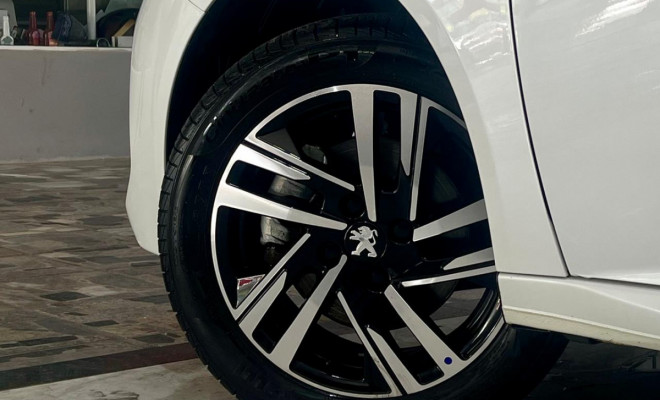 Peugeot 208 Griffe 1.0 Turbo Flex 5p Aut. 2024 Flex-12