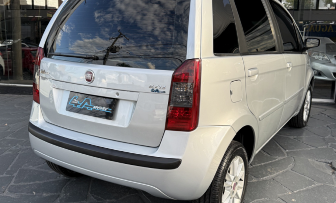 Fiat Idea ELX 1.4 mpi Fire Flex 8V 5p 2010 Flex-8