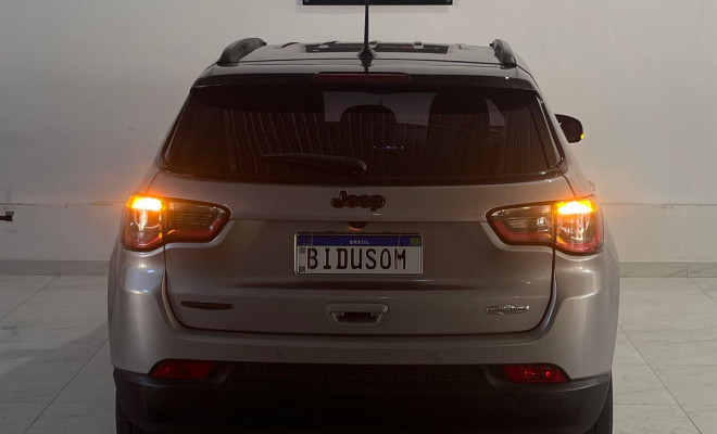Jeep COMPASS LONGITUDE 2.0 4x4 Dies. 16V Aut. 2021 Flex-17
