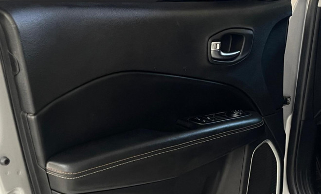 Jeep COMPASS LONGITUDE 2.0 4x4 Dies. 16V Aut. 2021 Flex-10