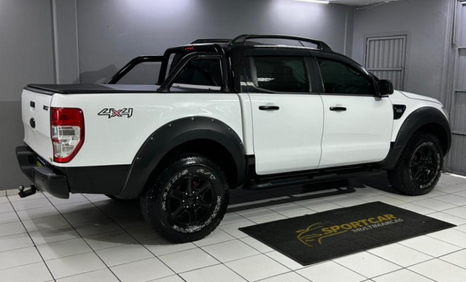 Ford Ranger XLT 3.2 20V 4x4 CD Diesel Aut. 2014 Diesel-10