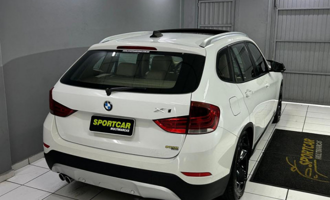 BMW X1 SDRIVE 20i 2.0/2.0 TB Acti.Flex Aut. 2014 Flex-8