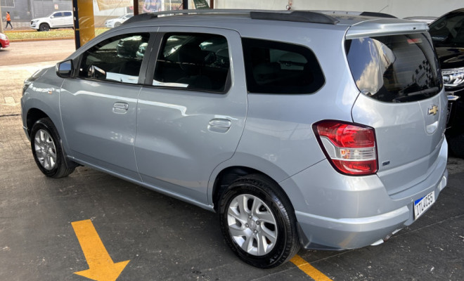 GM - Chevrolet SPIN LTZ 1.8 8V Econo.Flex 5p Aut. 2013 Flex-7