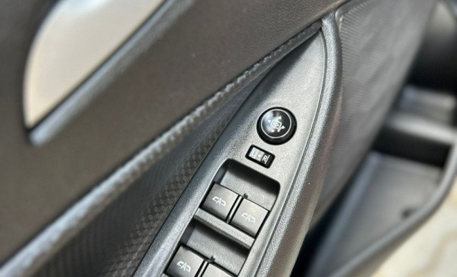 GM - Chevrolet ONIX HATCH LT 1.0 12V Flex 5p Mec. 2020 Flex-6