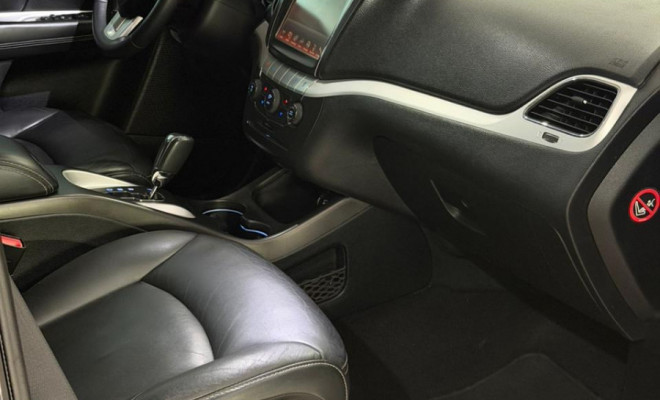 Dodge JOURNEY SXT 3.6 V6 Aut. 2015 Gasolina-7