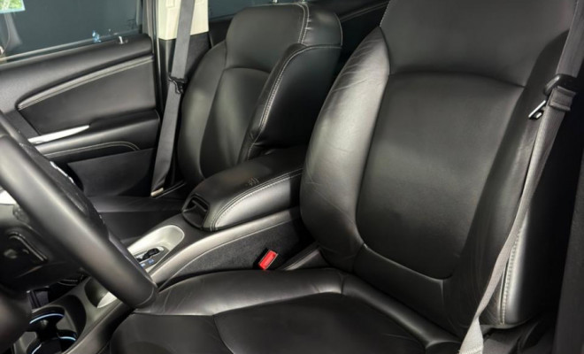 Dodge JOURNEY SXT 3.6 V6 Aut. 2015 Gasolina-6