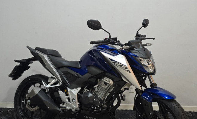 HONDA CB 300F Twister Flex 2026 Flex