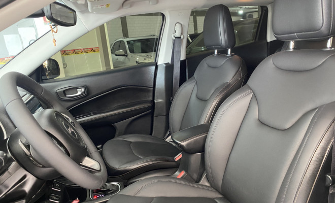 COMPASS LONGITUDE 2.0 4x2 Aut 2018-8