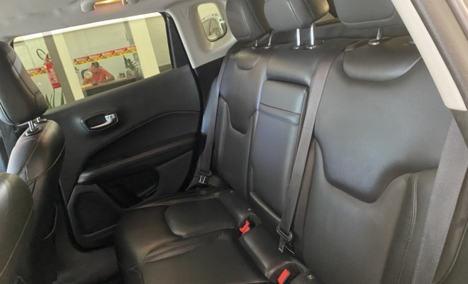 COMPASS LONGITUDE 2.0 4x2 Aut 2018-10