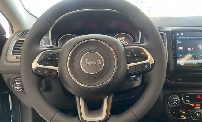 COMPASS LONGITUDE 2.0 4x2 Aut 2018-12