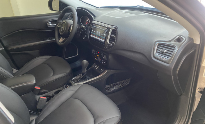 COMPASS LONGITUDE 2.0 4x2 Aut 2018-7